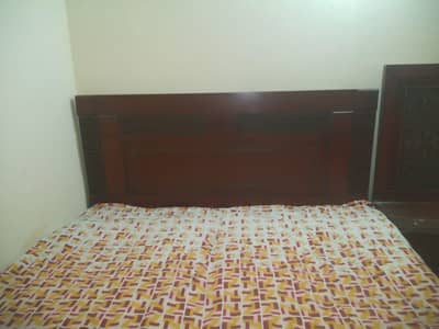 King Size bed with 2 side tables and dressing table