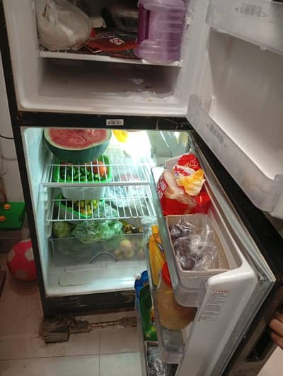 Dawalance refrigerator