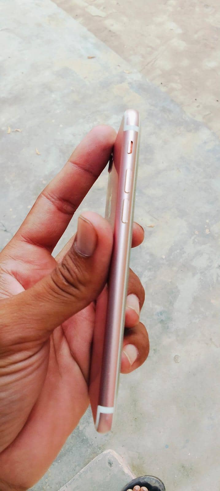 Apple iPhone 7 5