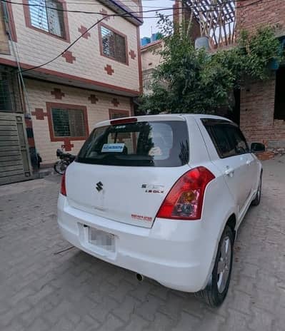 Suzuki Swift 2017 DLX