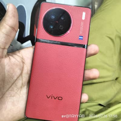 Vivo X90s