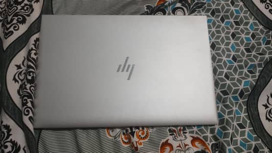 hp AMD Ryzen 5pro With Radeon Graphics 10/10 Condition
