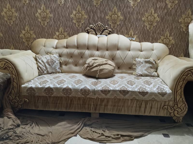 sofas 7 seater 0