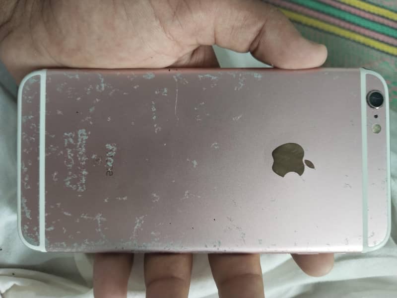 Apple iPhone 6S Plus 1