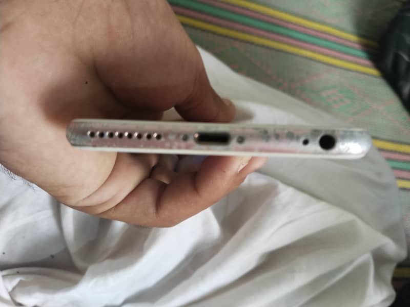 Apple iPhone 6S Plus 6