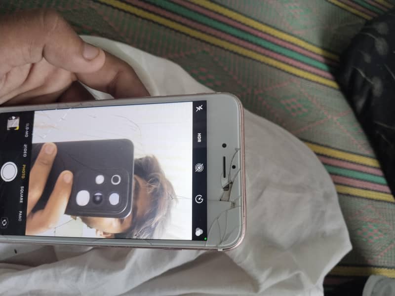 Apple iPhone 6S Plus 9