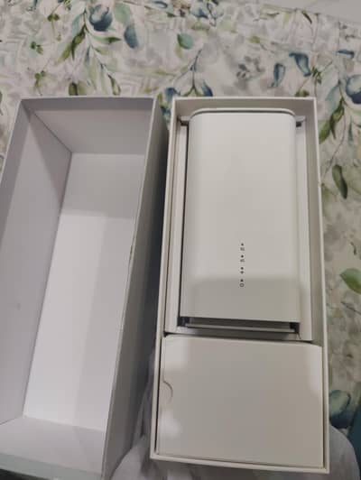OPPO 5G CPE T1a Router