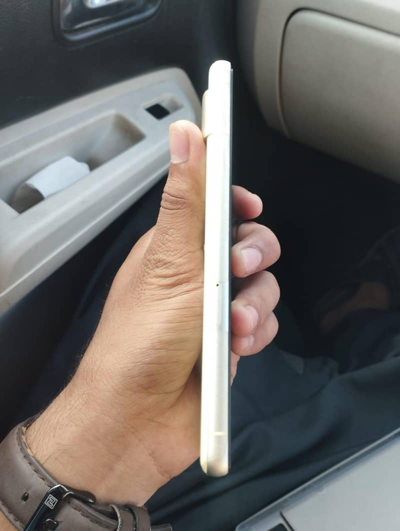 Google Pixel 7 3