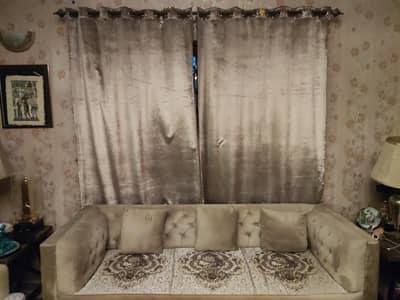 7 Seater Sofa Set with 2 Wall Curtains
