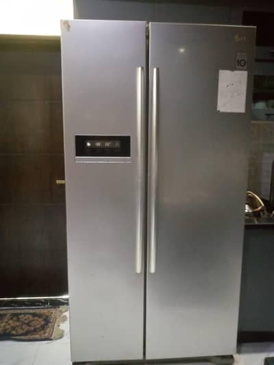 lg couboard door fridge