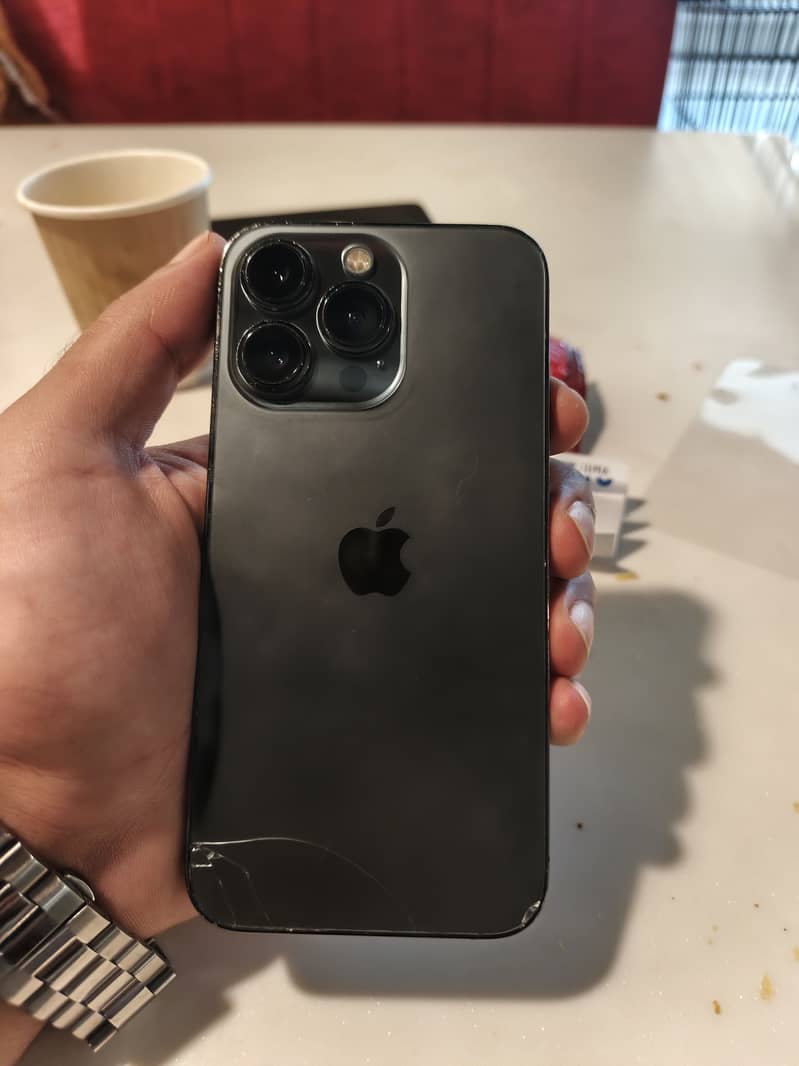 Iphone 13pro jv 1