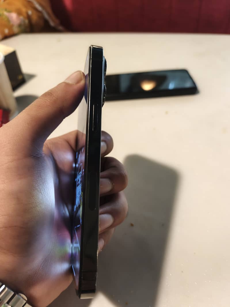 Iphone 13pro jv 4
