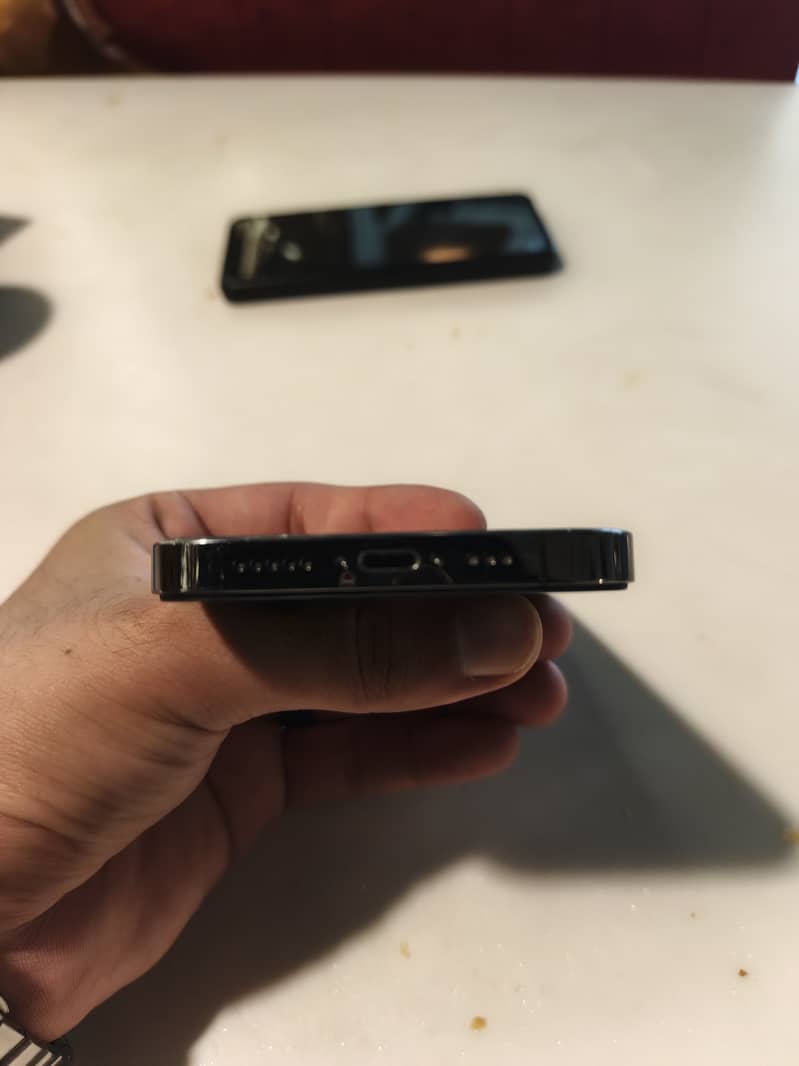 Iphone 13pro jv 5