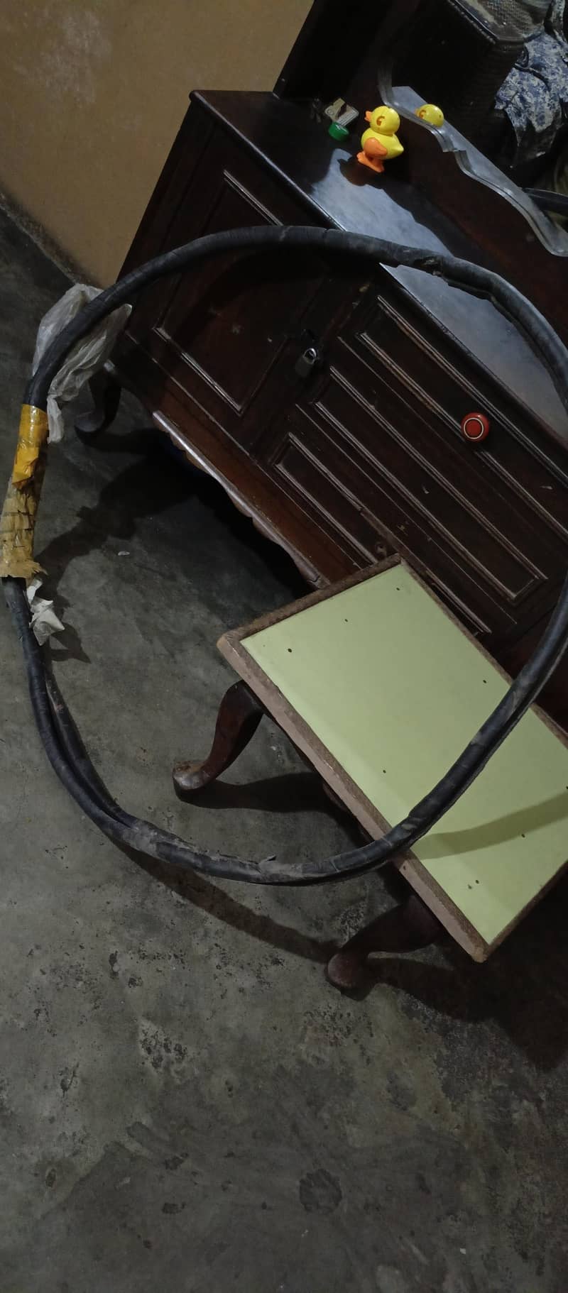 Air conditioner pipe 2