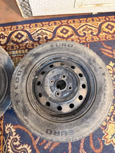 Used Car Tyres with Rims