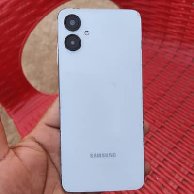 Samsung Mobile A06