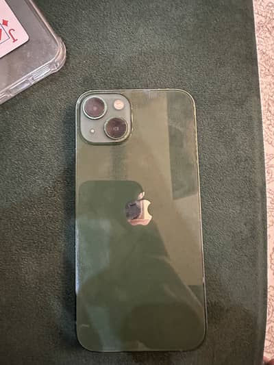 Apple iPhone 13