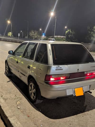 Suzuki Cultus VXR 2001