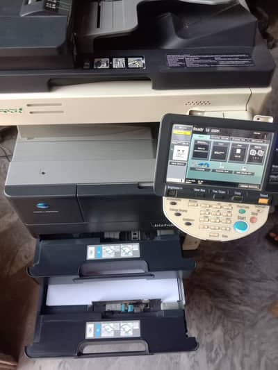 Konica 423 in Good Condition