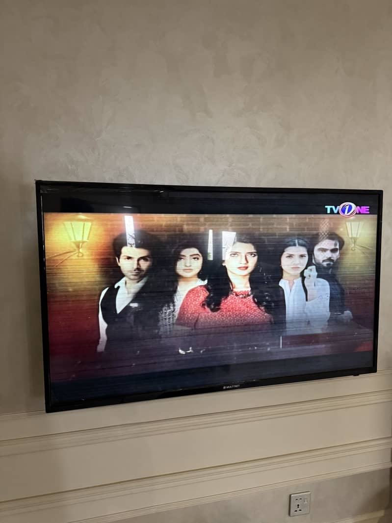 Multynet 50inch android led 2
