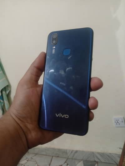 Vivo Y11