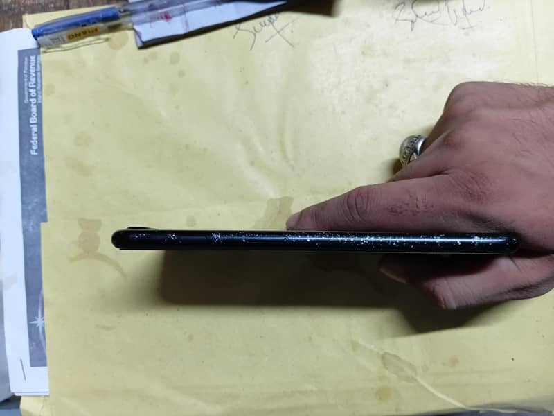 Apple iPhone 7 Plus 3