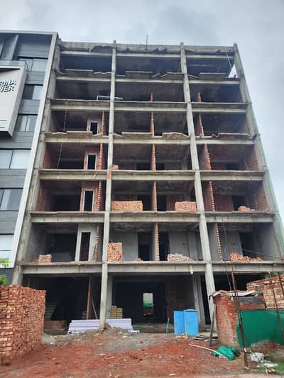 1 Bedroom Facing Park Apartment on Installments in Midway Commercial Bahria Town Lahore