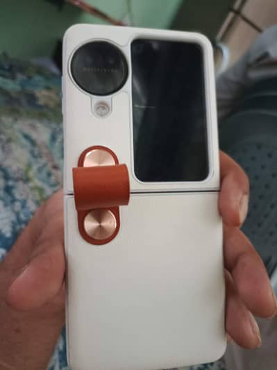 OPPO Find N3 Flip