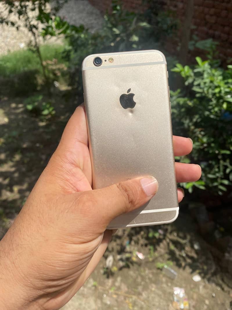 Apple iPhone 6 4