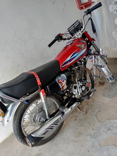 2015Model 125Best condition