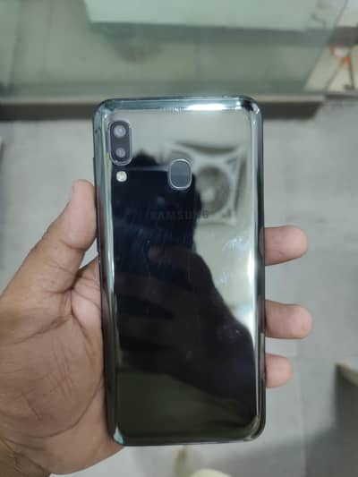 Samsung Mobile A20