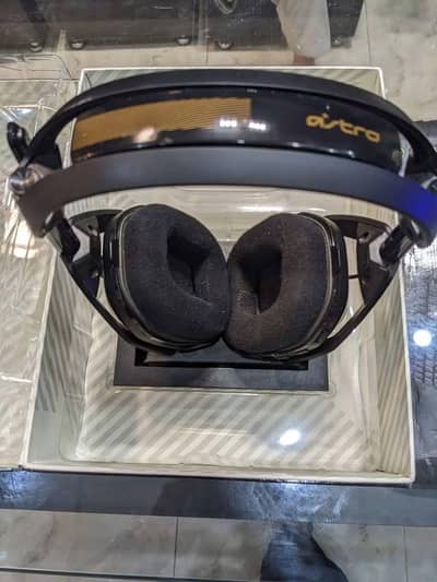 Astro A50 Wireless Gaming Headset + Base Station open box