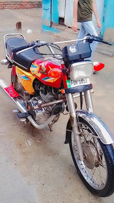 Honda 125 2014 model new condition