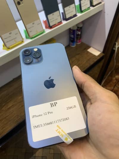 iPhone 12 Pro  (OFFER)