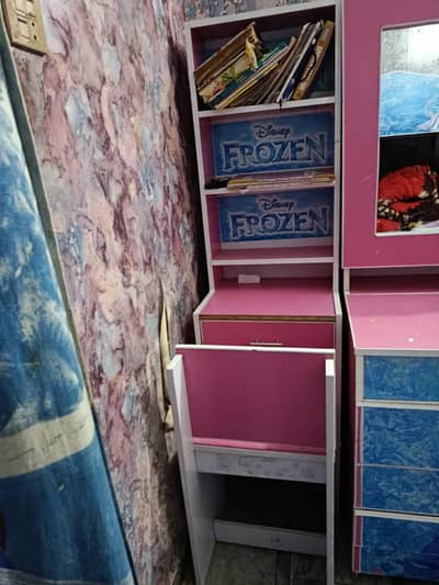 Kids Room Furniture triple bed for girls