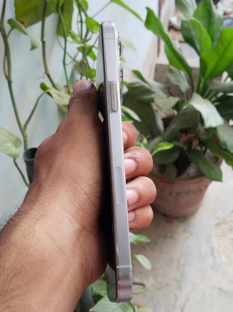 Iphone 13 pro max 0