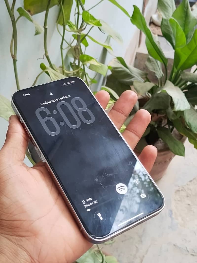 Iphone 13 pro max 5