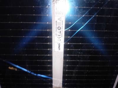 LONGi 605W Bifacial Solar Panel (LR7-72HGD-605M) - Front Glass Cracked