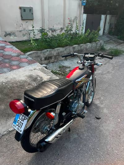 125 2022 model