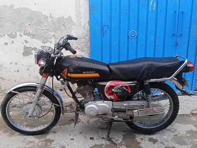 Honda CG 125 – Excellent Condition – 2015 Model