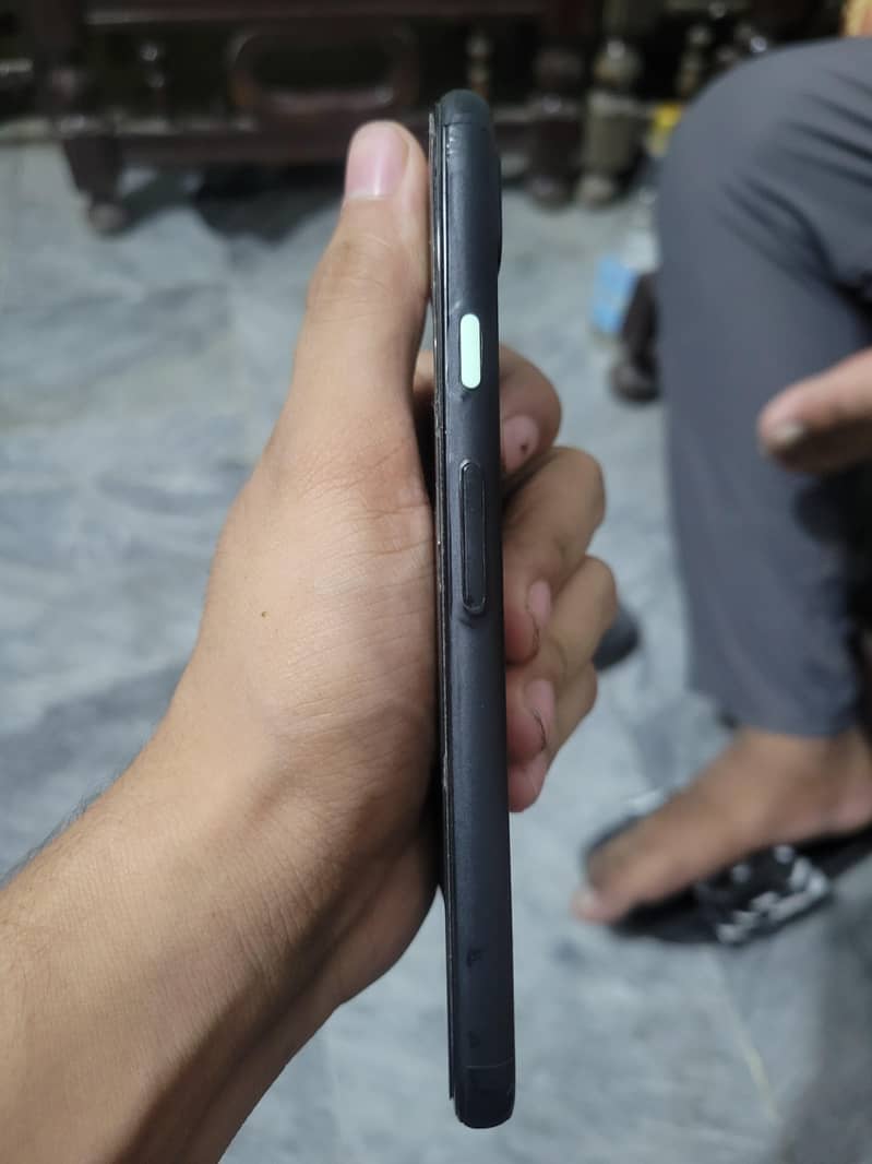 Google Pixel 4 6