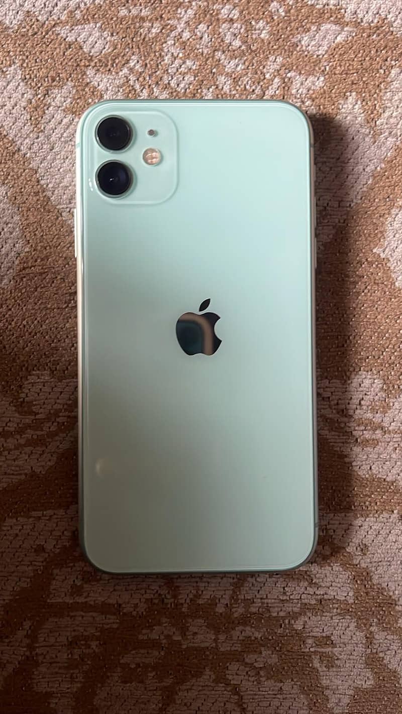 Apple iPhone 11 4