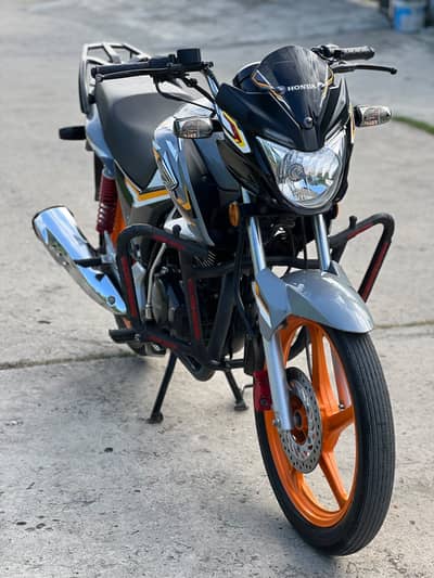 HONDA CB 150F 2025/26 SPECIAL EDITION
