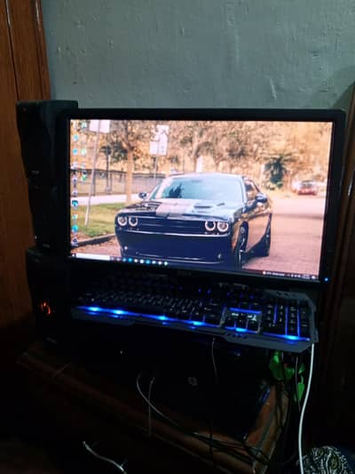 Gaming PC With Graphic Card for Sale urgent