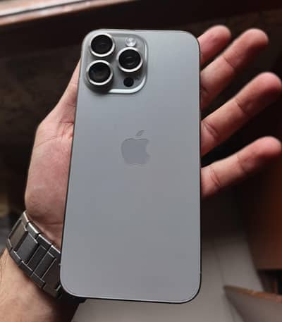 Apple iPhone 15 Pro Max