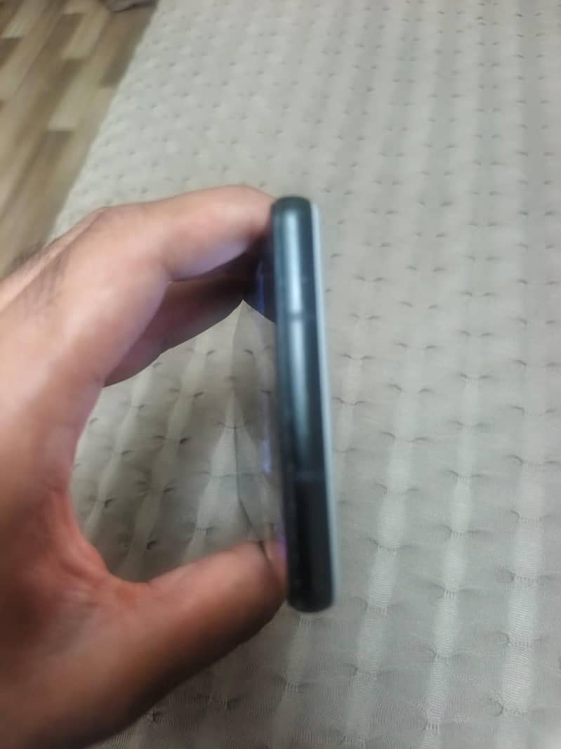 GOOGLE PIXEL 6A 5