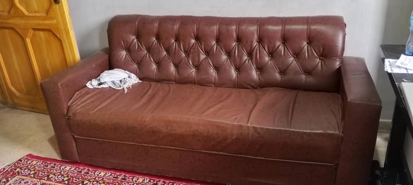 leather Sofa 0