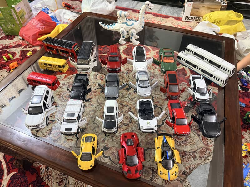 Toyssss 0