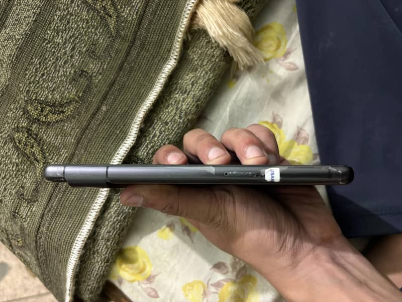 Google Pixel 7 4