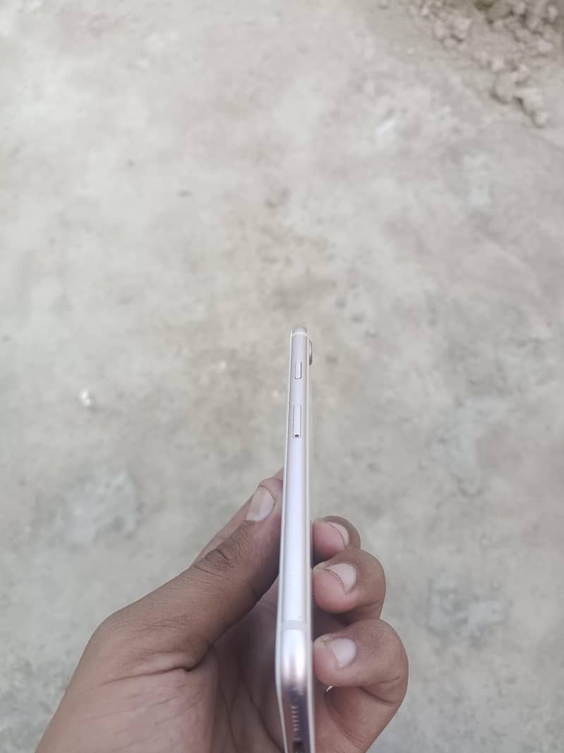 iphone 8 2